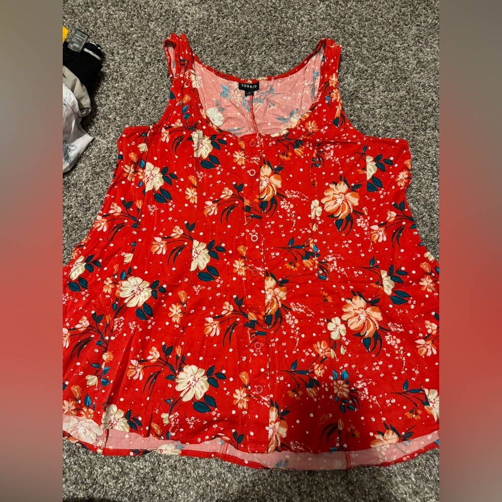 Torrid size 1 fit and flare tank
